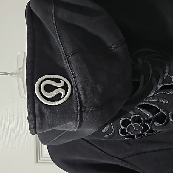 Lululemon Vintage Hoodie Jacket - Picture 7 of 8